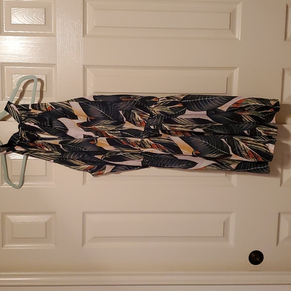 Greemulti-colored romper